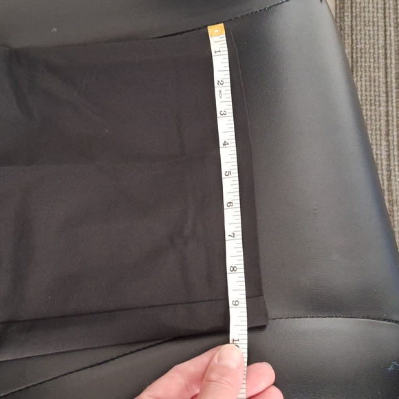 Crosby. Black Belted Culotte Ankle Pants Slacks Trousers Sz 6 - Picture 6 of 6